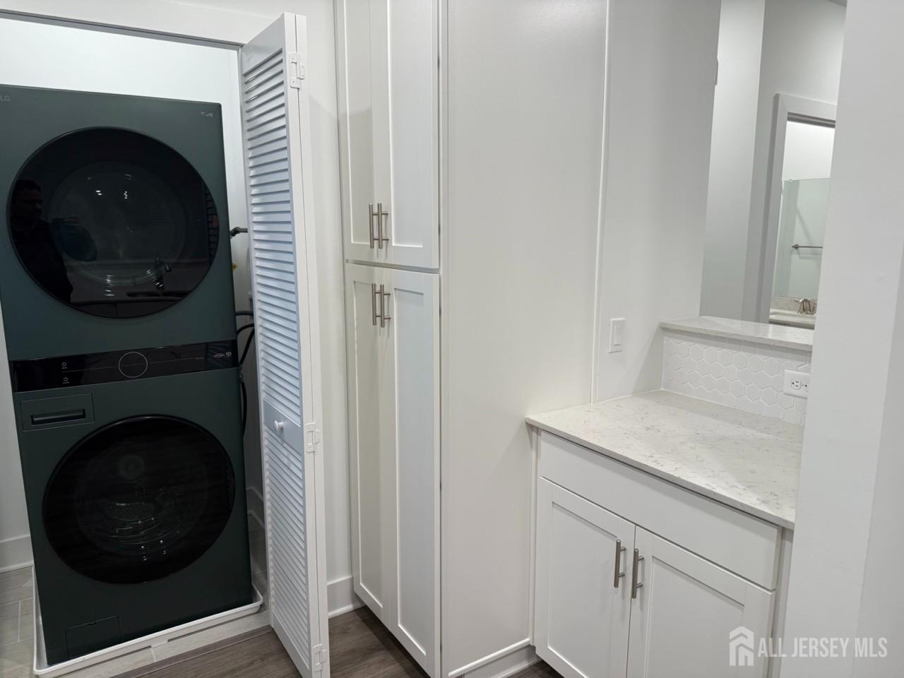 1138 Vanderbergh Boulevard Monroe Township, NJ 08831 - Photo 13 of 38