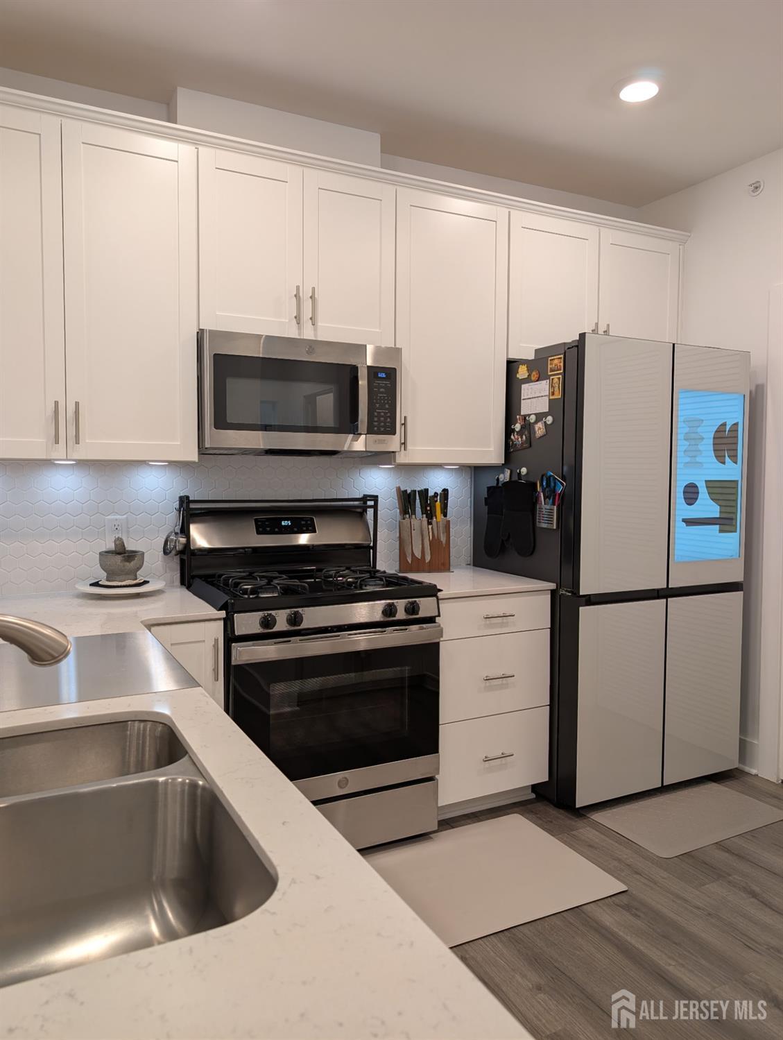 1138 Vanderbergh Boulevard Monroe Township, NJ 08831 - Photo 23 of 38