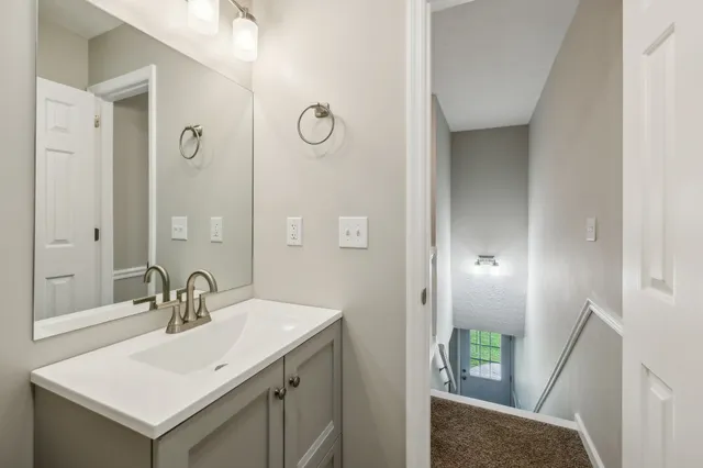 $179,900 | 601 East Grundy Street, Unit B, Tullahoma, TN 37388