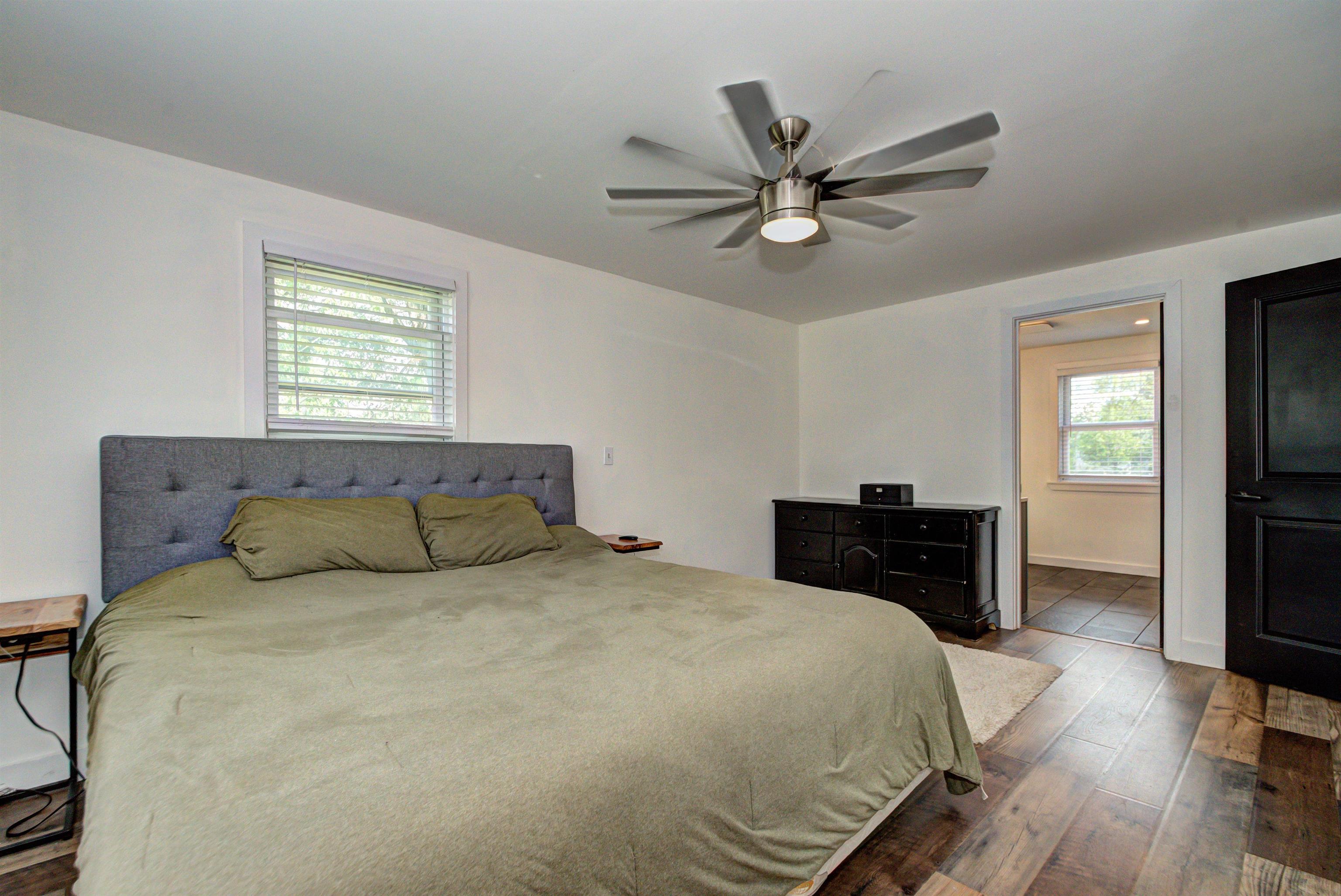2085 Wellington Road Manchester, NH 03104 - Photo 20 of 27 Gallery Image 20