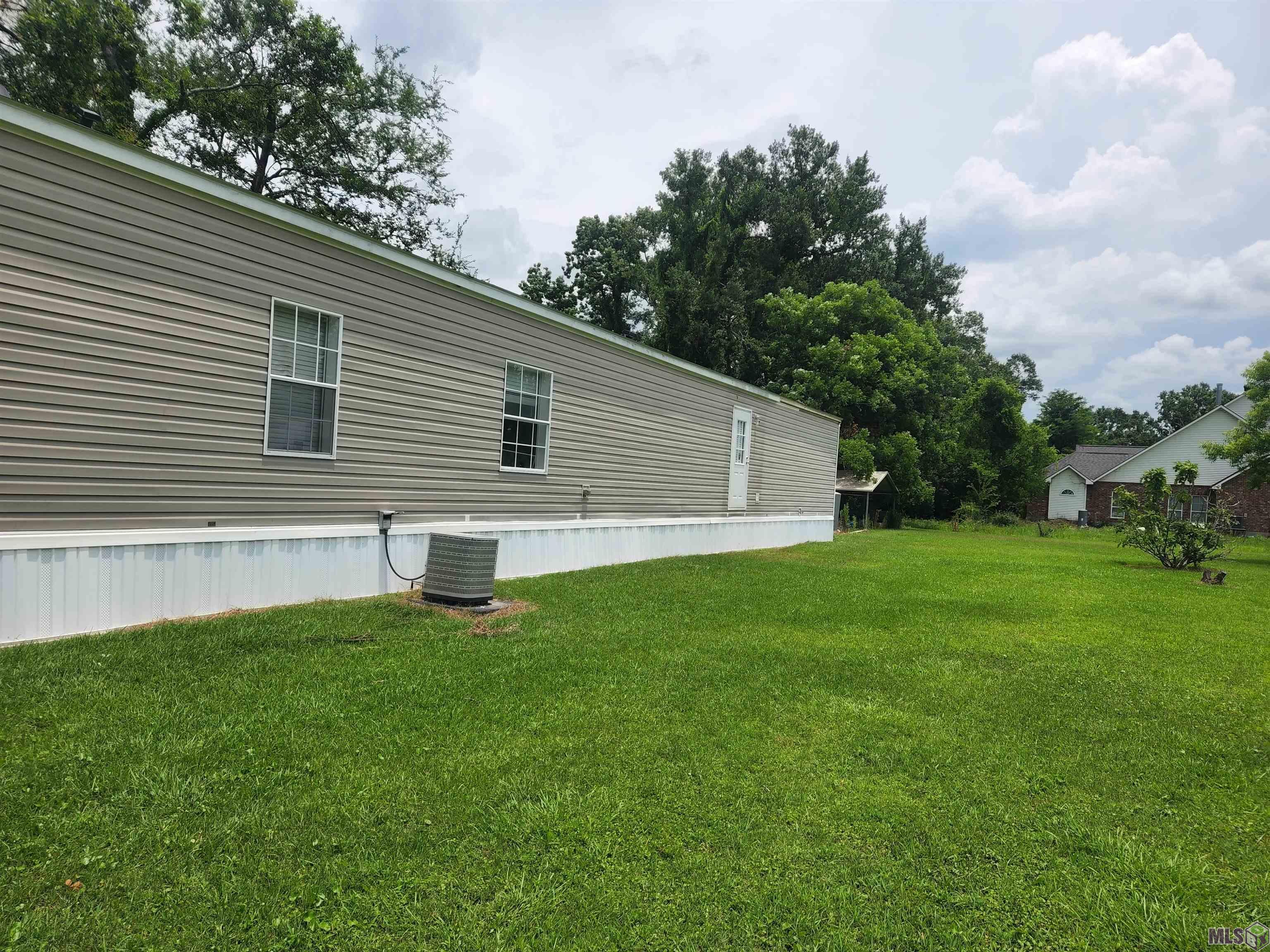 13124 Harold Road Gonzales, LA 70737 - Photo 15 of 20 Gallery Image 15