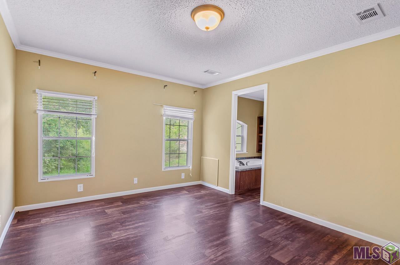 13124 Harold Road Gonzales, LA 70737 - Photo 9 of 20 Gallery Image 9