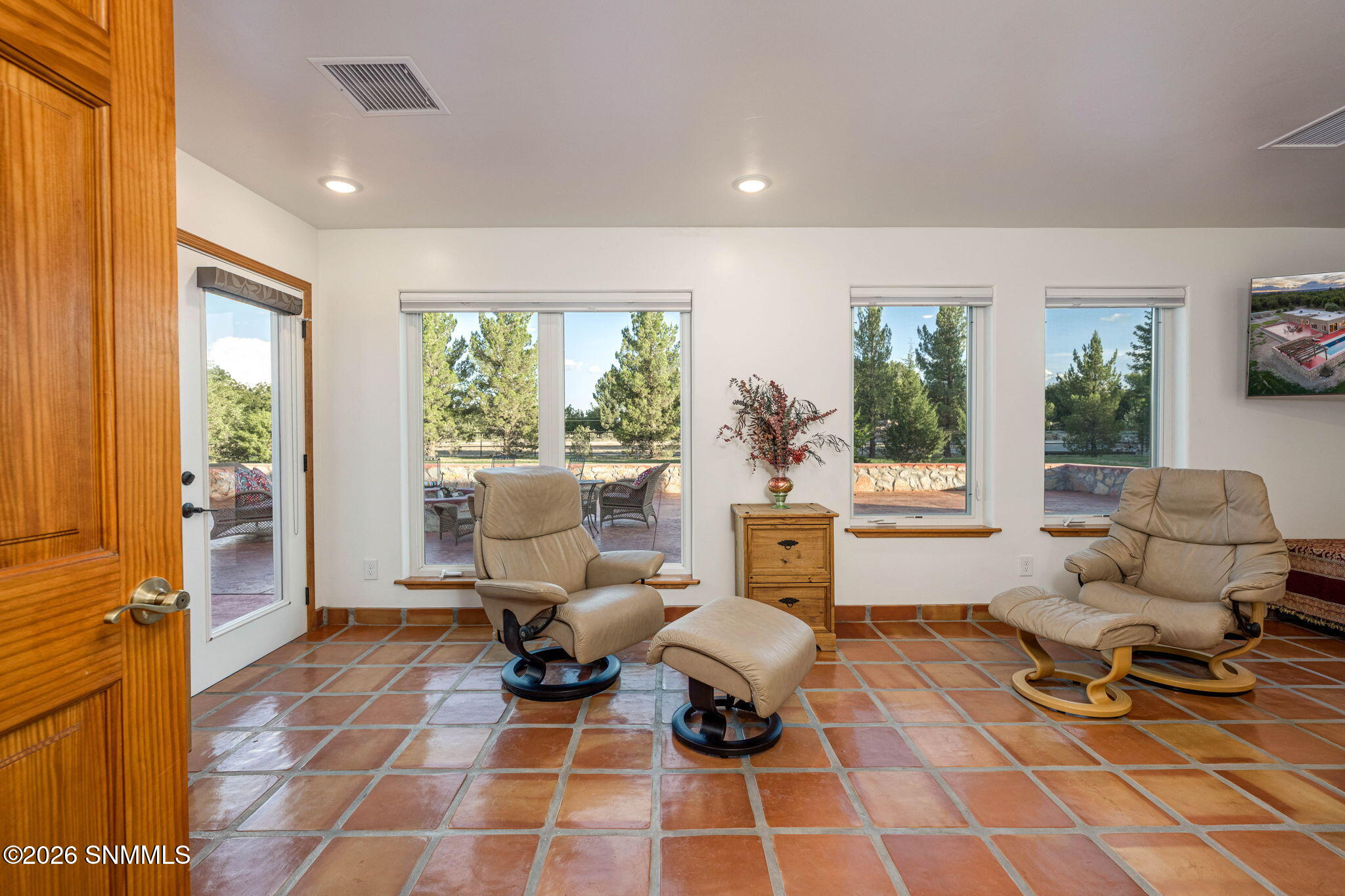 3070 Estrada Road Mesilla, NM 88046 - Photo 26 of 75 44-web-or-mls-Snappin Homes (Estrada3070