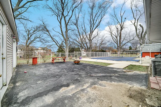 a view of house with outdoor space and sitting space