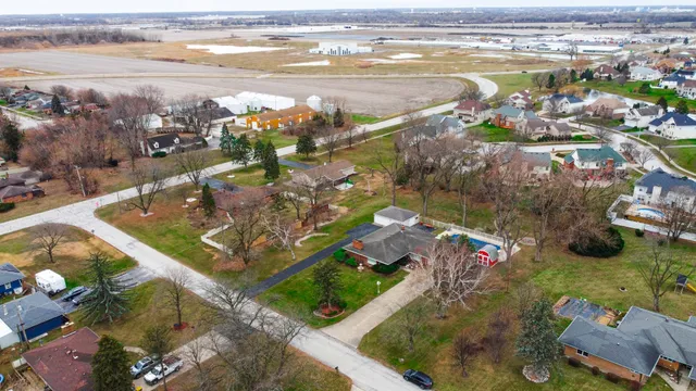 an aerial view of house with outdoor space