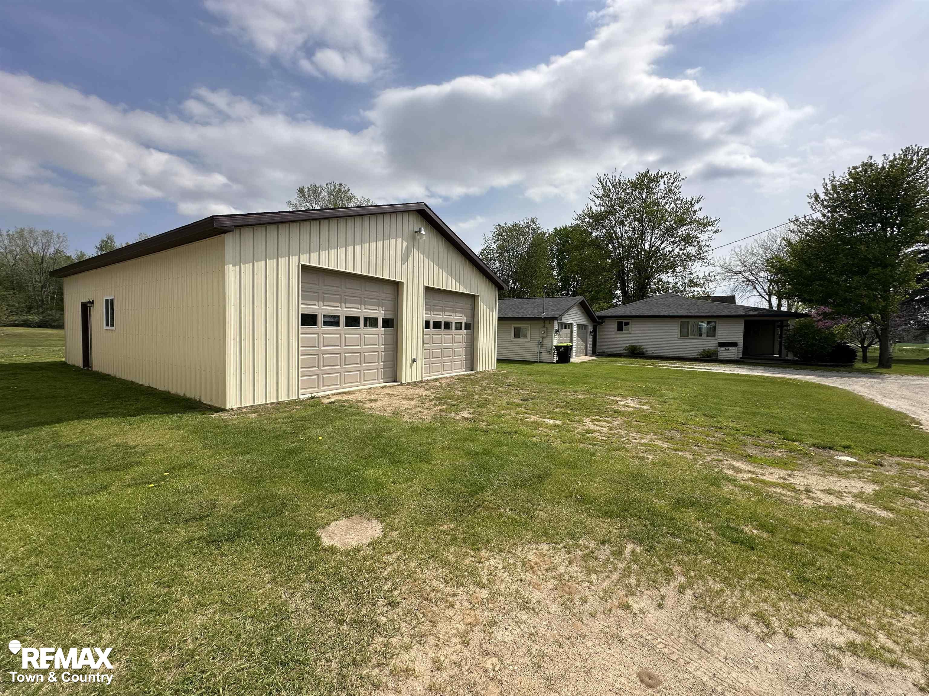 2310 Dale Road Beaverton, MI 48612 - Photo 14 of 71