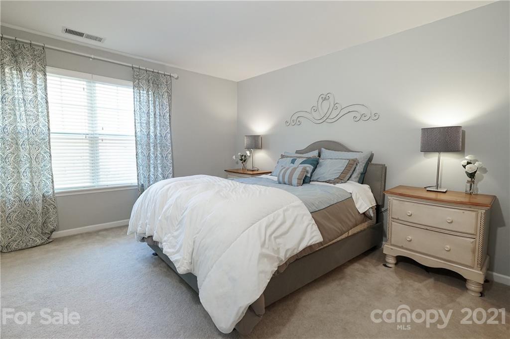 13769 Singleleaf Lane Charlotte, NC 28278 - Photo 11 of 25