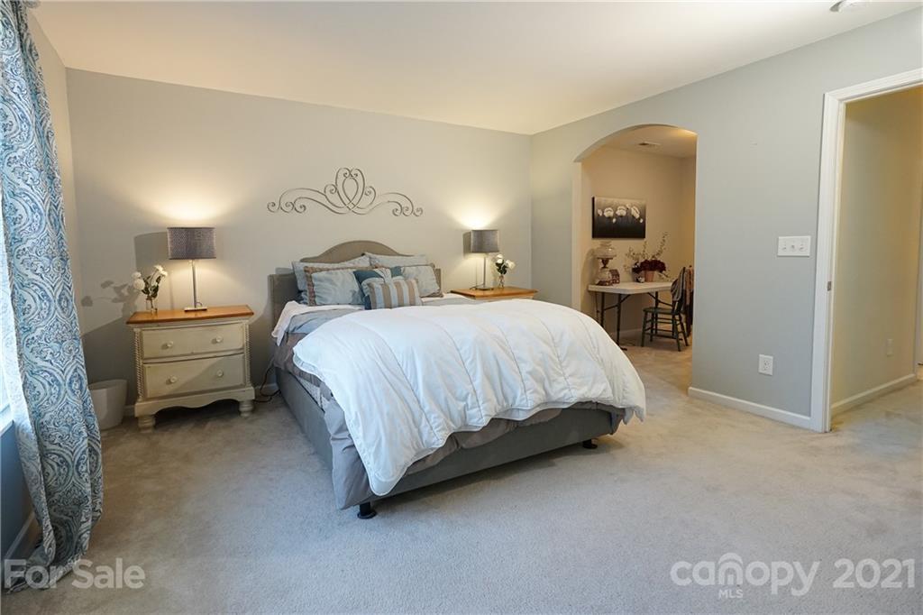 13769 Singleleaf Lane Charlotte, NC 28278 - Photo 12 of 25