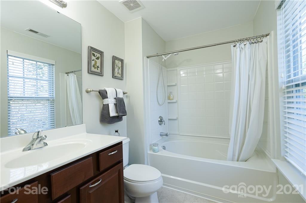 13769 Singleleaf Lane Charlotte, NC 28278 - Photo 15 of 25