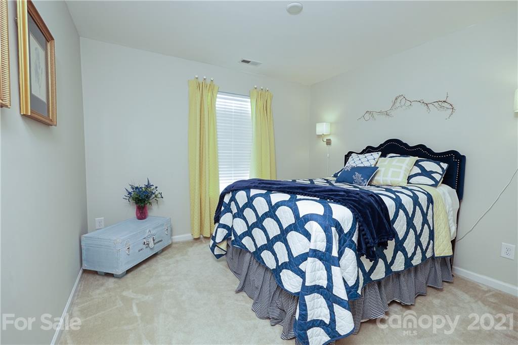 13769 Singleleaf Lane Charlotte, NC 28278 - Photo 21 of 25