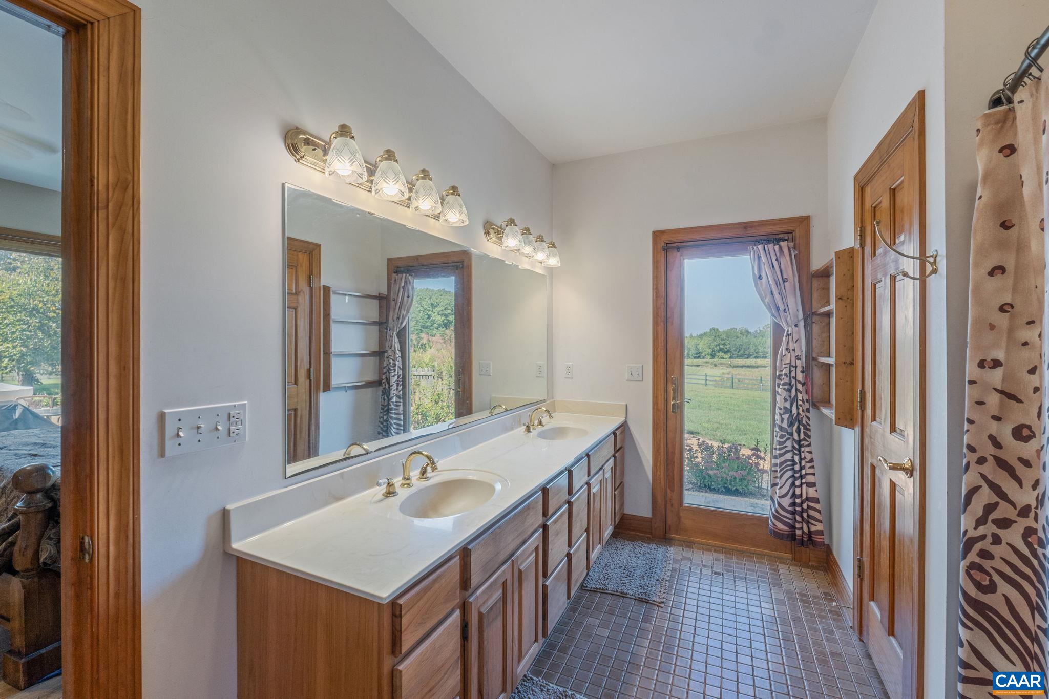 3535 Venable Road Kents Store, VA 23084 - Photo 21 of 75