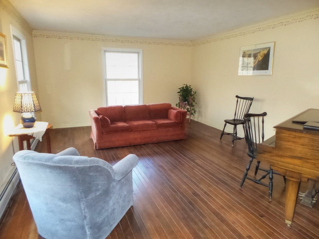924 Pond Road Hinesburg, VT 05461 - Photo 17 of 36