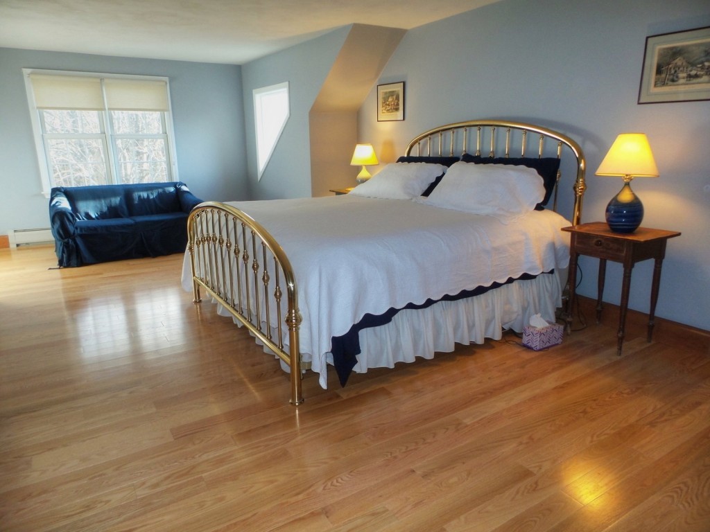 924 Pond Road Hinesburg, VT 05461 - Photo 4 of 36