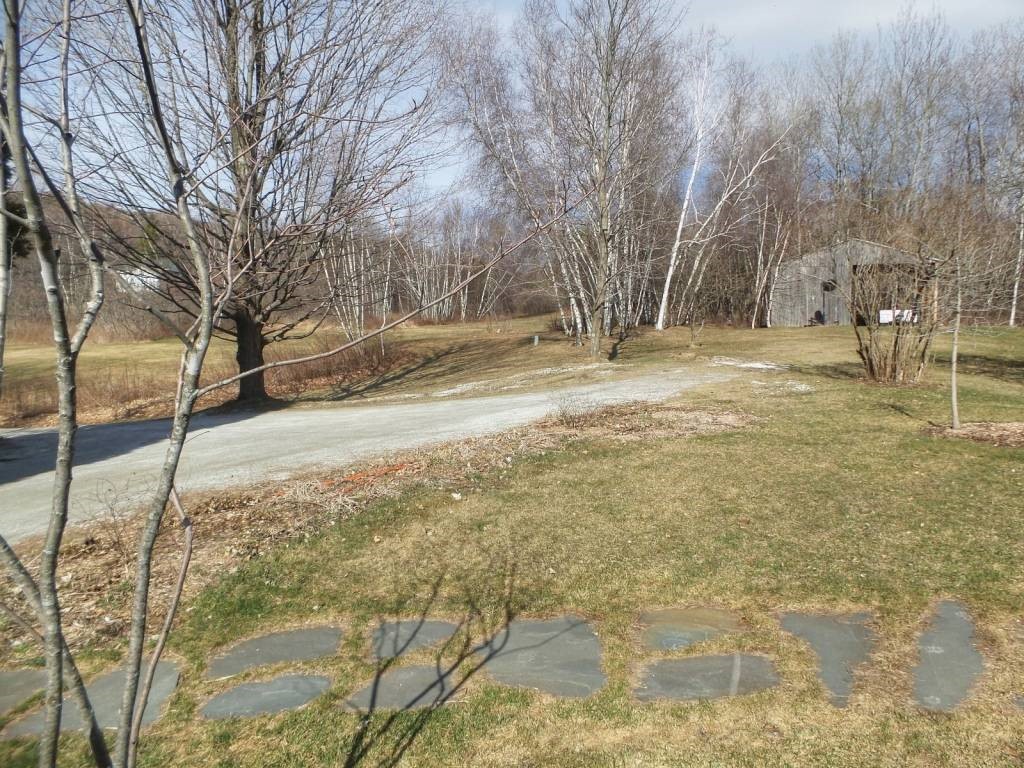 924 Pond Road Hinesburg, VT 05461 - Photo 33 of 36