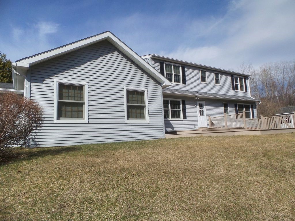 924 Pond Road Hinesburg, VT 05461 - Photo 8 of 36