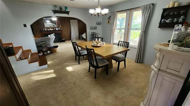 $164,500 | 2357 160th Highway, Columbus, KS 66725