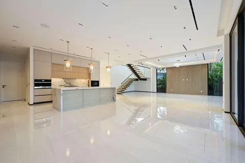 $3,395,000 | 728 Northeast 17th Terrace, Fort Lauderdale, FL 33304