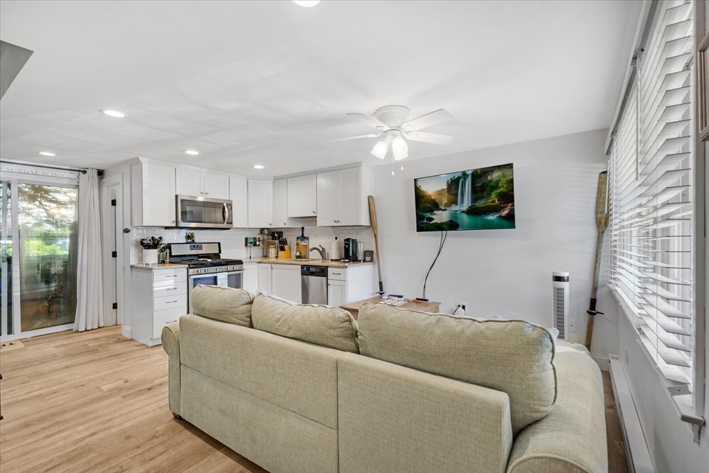 405 Lower County Road, Unit 6A Harwich, MA 02646 - Photo 10 of 33 Gallery Image 10
