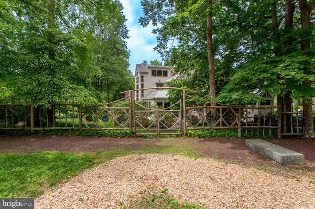 $3,000,000 | 260 Cafferty Road, Pipersville, PA 18947