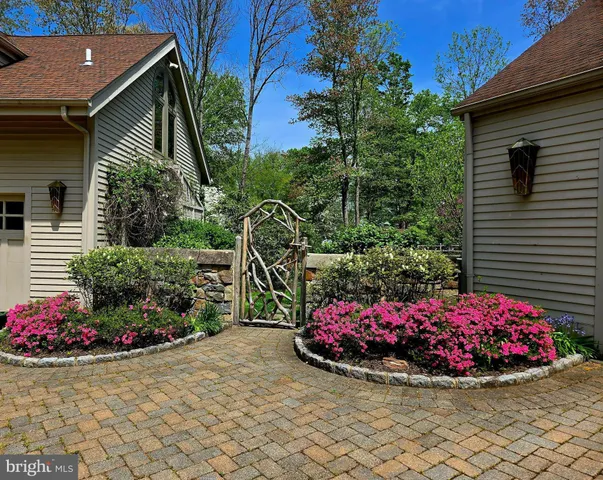 $3,000,000 | 260 Cafferty Road, Pipersville, PA 18947