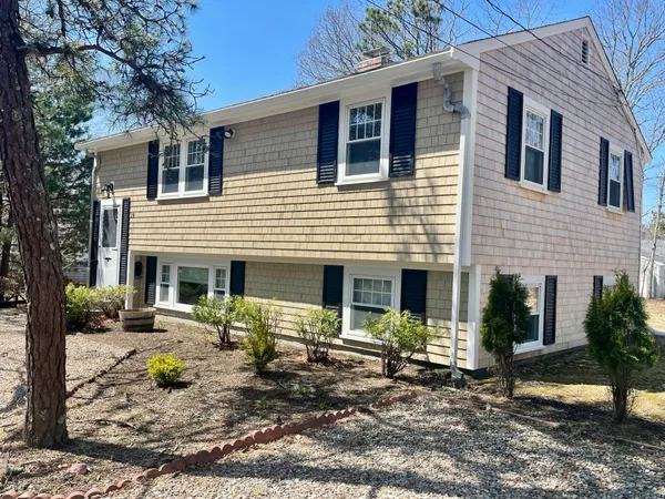 $799,000 | 19 Maine Avenue, West Yarmouth, MA 02673