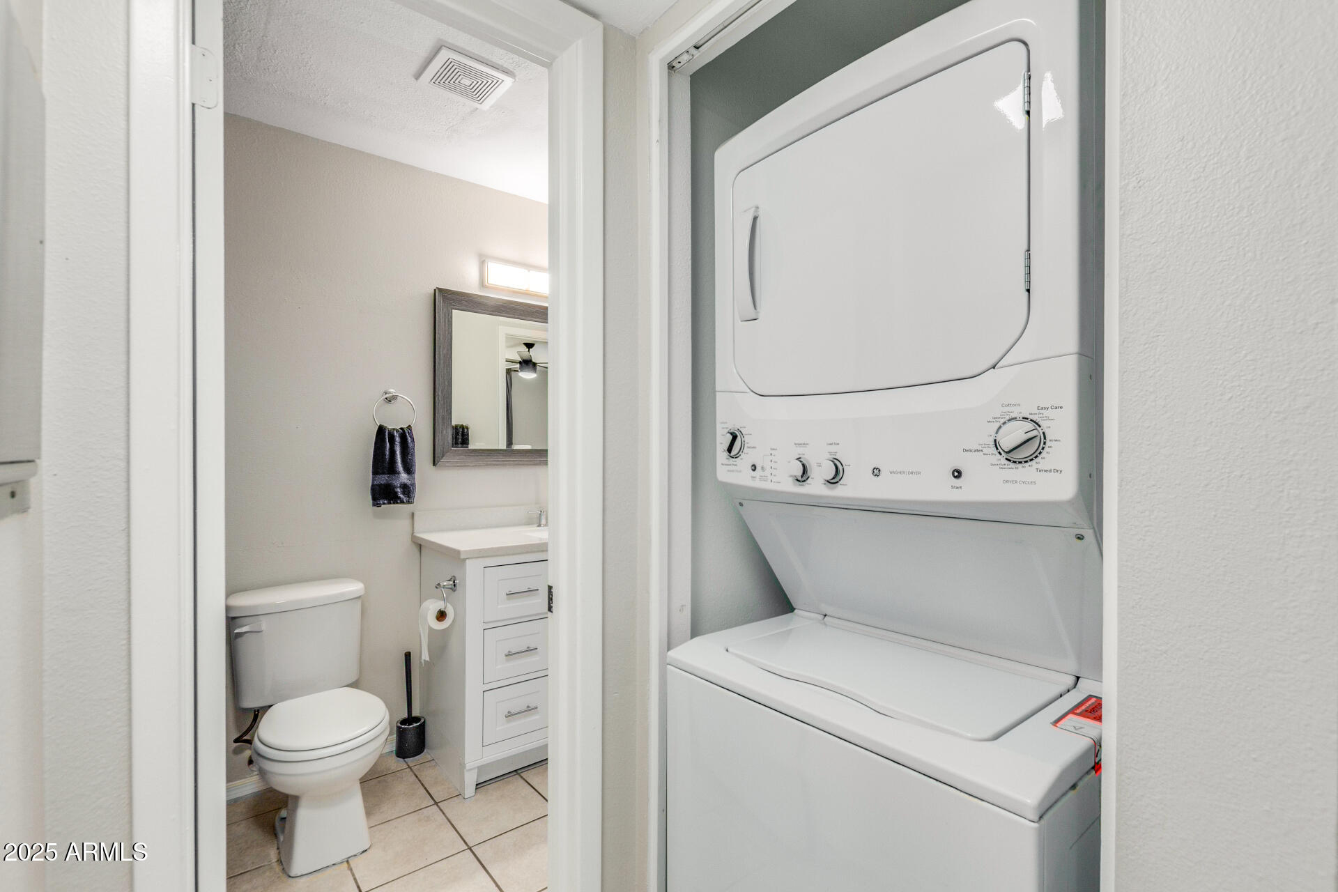 540 North May, Unit 1122 Mesa, AZ 85201 - Photo 21 of 28 23 May