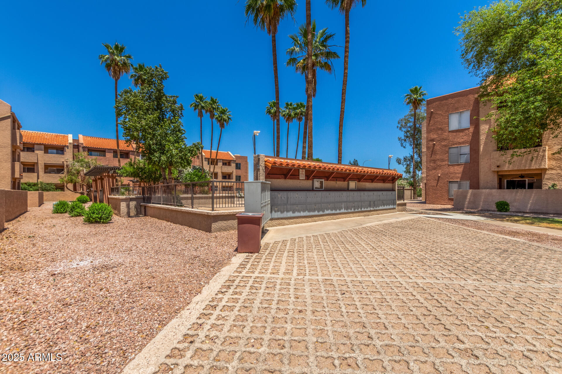 540 North May, Unit 1122 Mesa, AZ 85201 - Photo 25 of 28 27 May