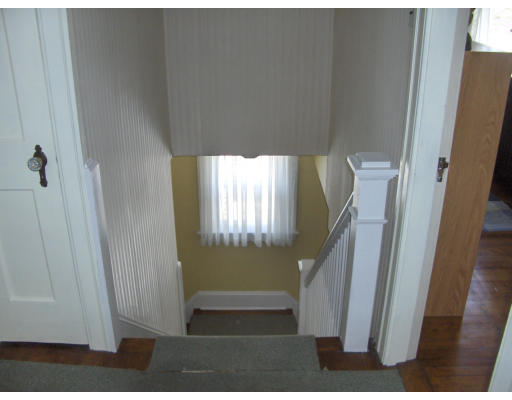 21 Longfellow Road Worcester, MA 01602 - Photo 8 of 17 Gallery Image 8
