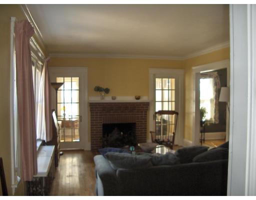 21 Longfellow Road Worcester, MA 01602 - Photo 9 of 17 Gallery Image 9