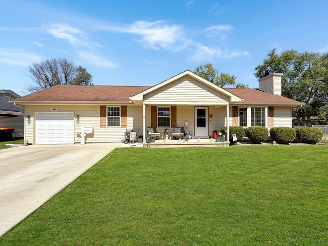 $200,000 | 1529 Gleason Drive, Rantoul, IL 61866