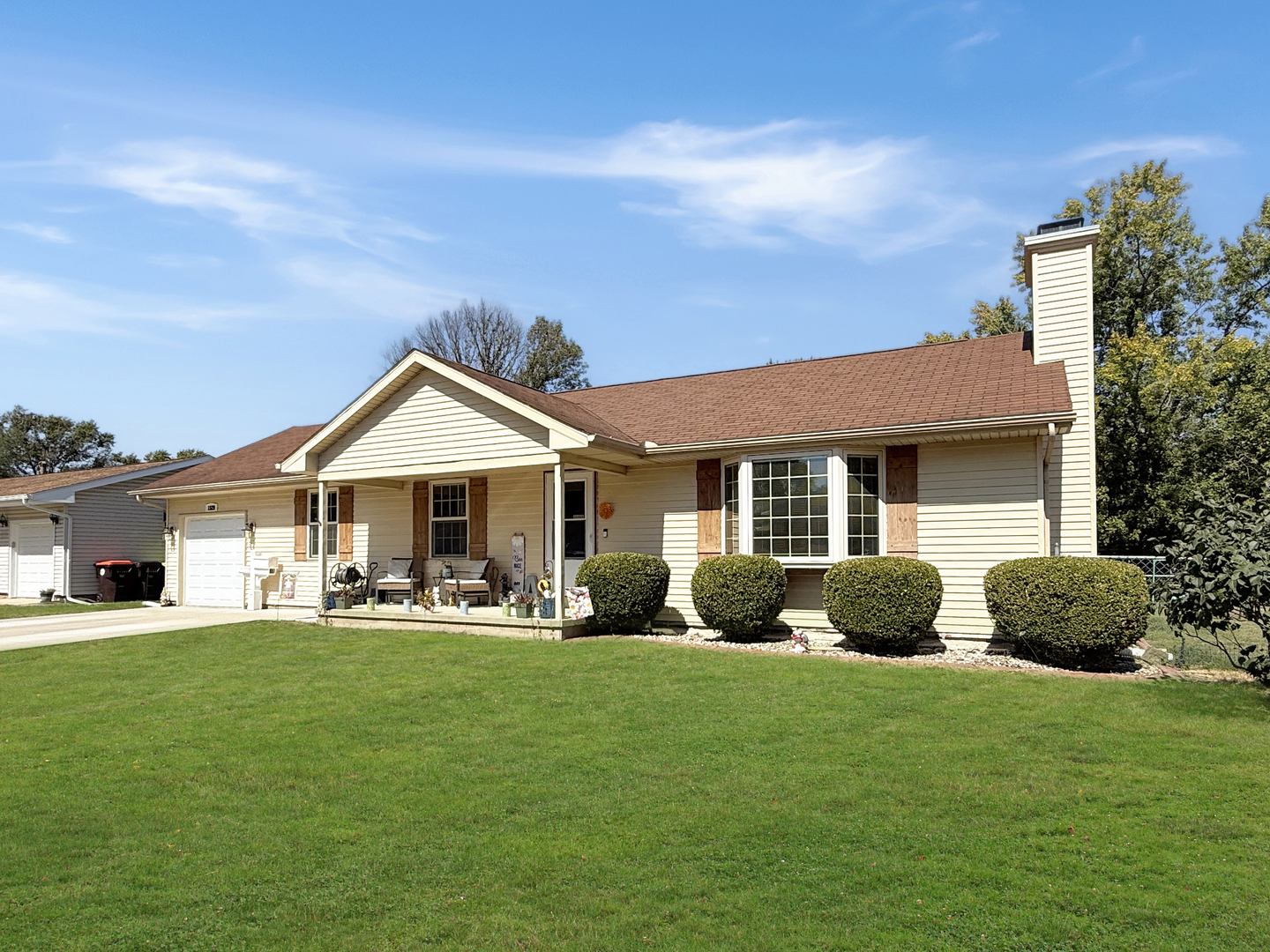 1529 Gleason Drive Rantoul, IL 61866 - Photo 2 of 27