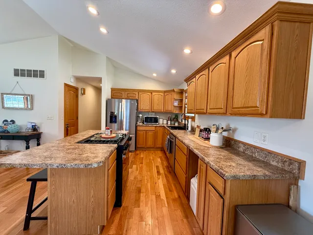 $200,000 | 1529 Gleason Drive, Rantoul, IL 61866