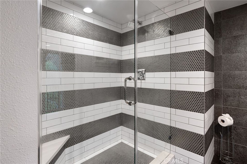 33 Basilica Place Ladera Ranch, CA 92694 - Photo 46 of 61 a bathroom with a shower