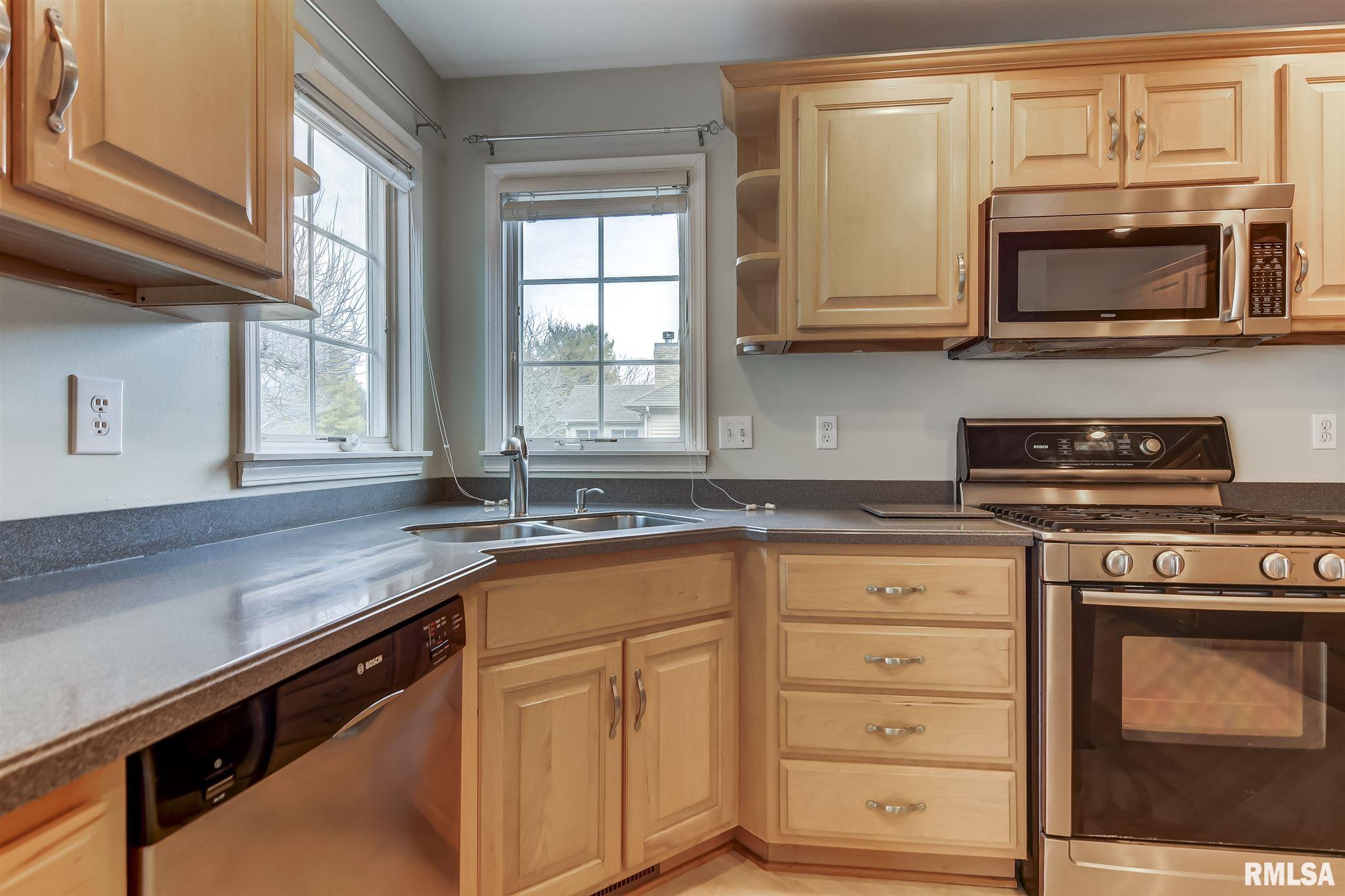 3509 Sundance Drive Springfield, IL 62711 - Photo 12 of 46