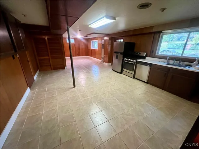 $2,350 | 91 Pulsifer Drive, Auburn, NY 13021