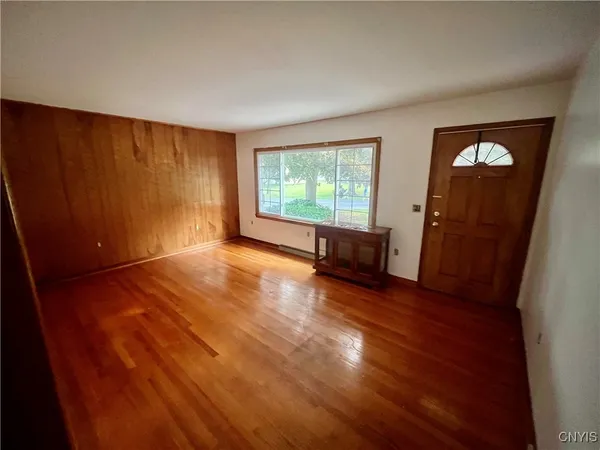 $2,300 | 91 Pulsifer Drive, Auburn, NY 13021