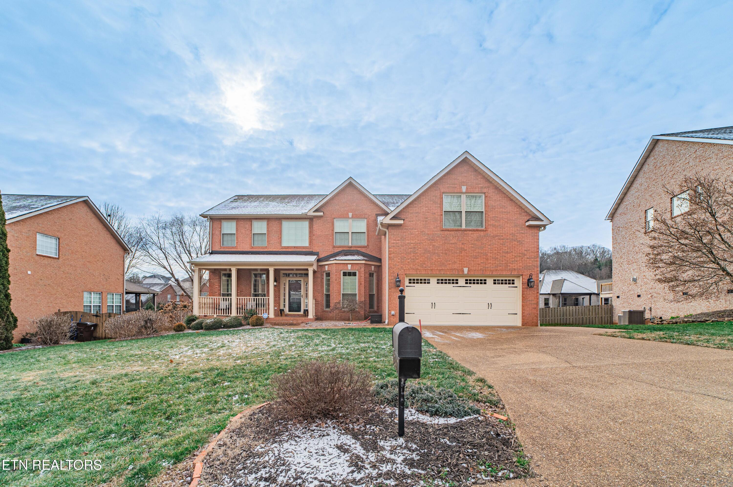 1267 Woodsboro Road Knoxville, TN 37922 - Photo 3 of 55 1267-woodsboro-edits-2