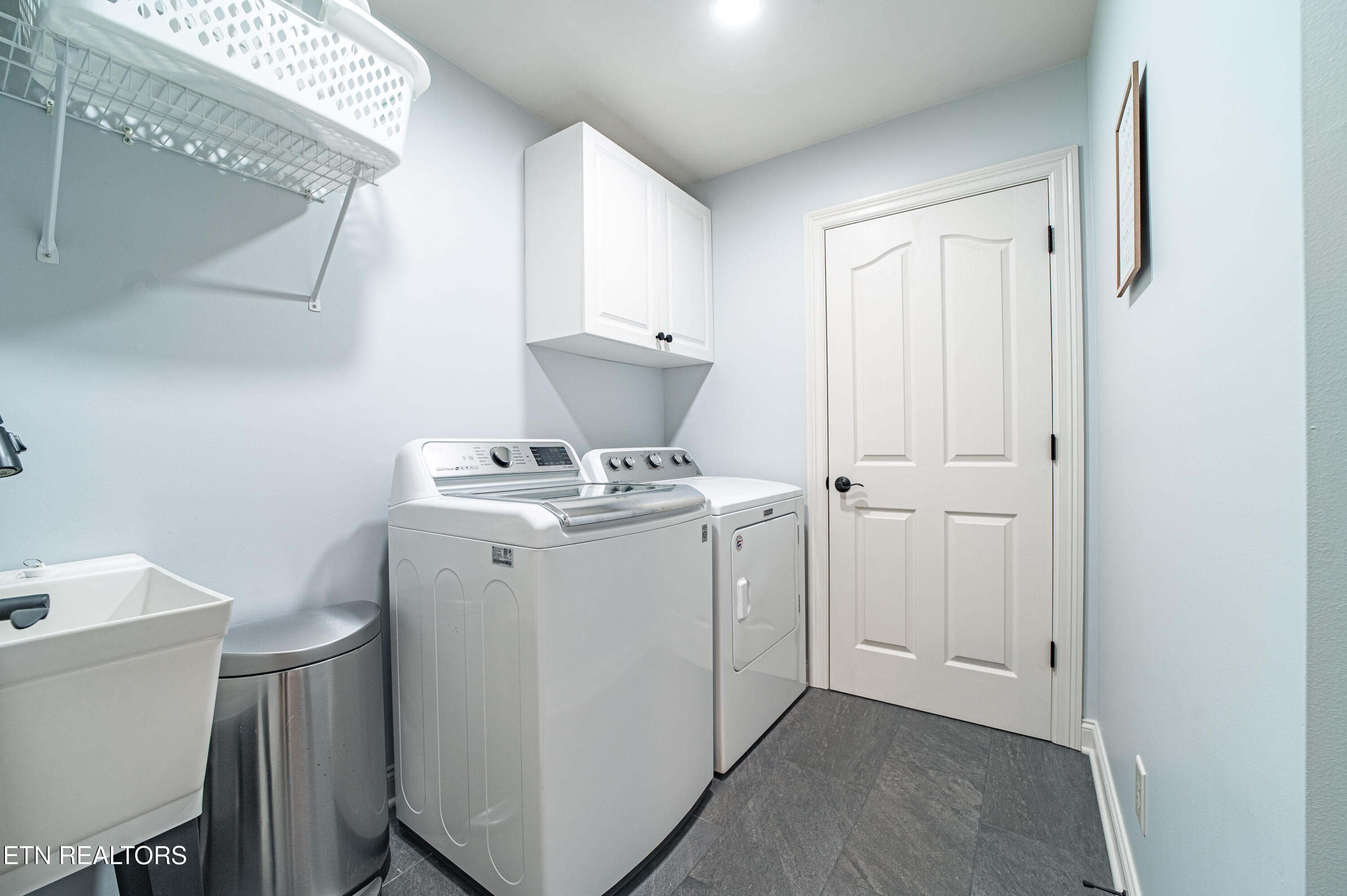 1267 Woodsboro Road Knoxville, TN 37922 - Photo 36 of 55 1267-woodsboro-edits-34