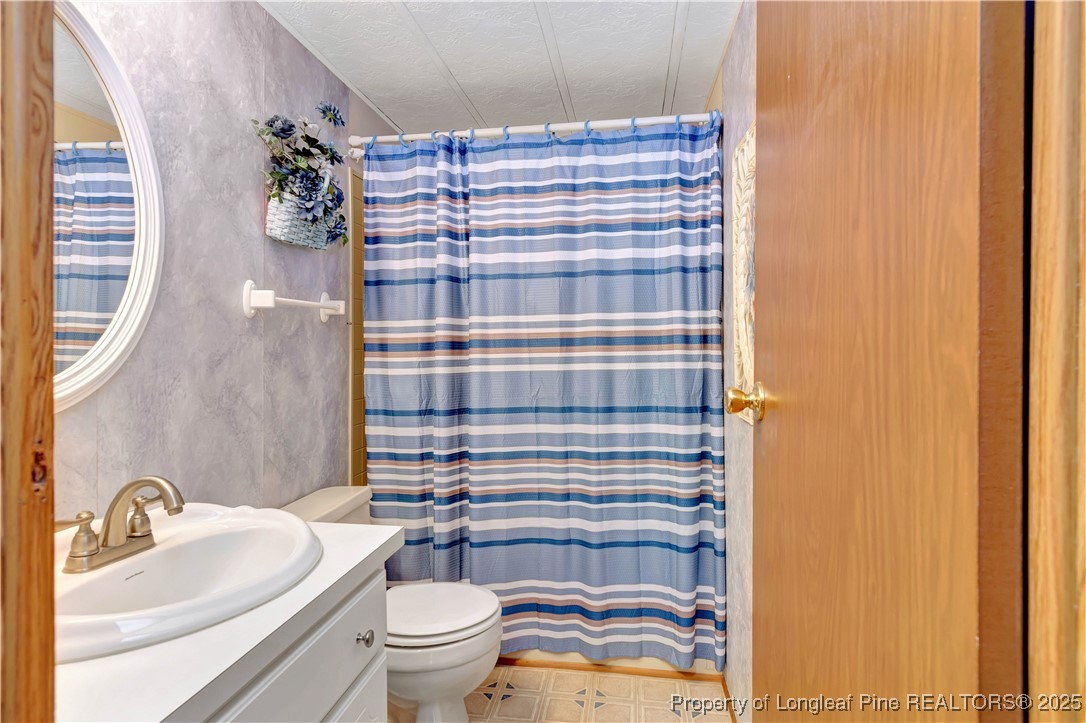 253 Butters Cemetery Road Bladenboro, NC 28320 - Photo 21 of 28