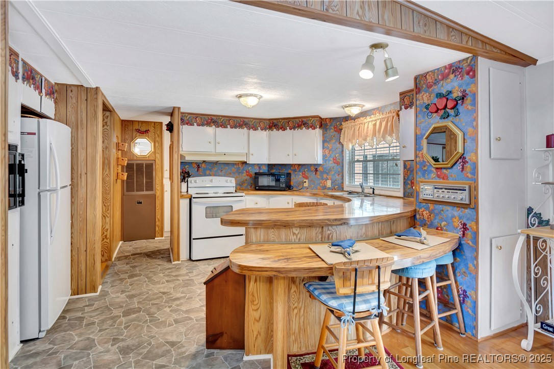 253 Butters Cemetery Road Bladenboro, NC 28320 - Photo 9 of 28