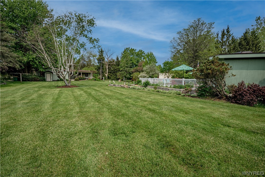 4329 Sunset Drive Lockport Town, NY 14094 - Photo 39 of 46