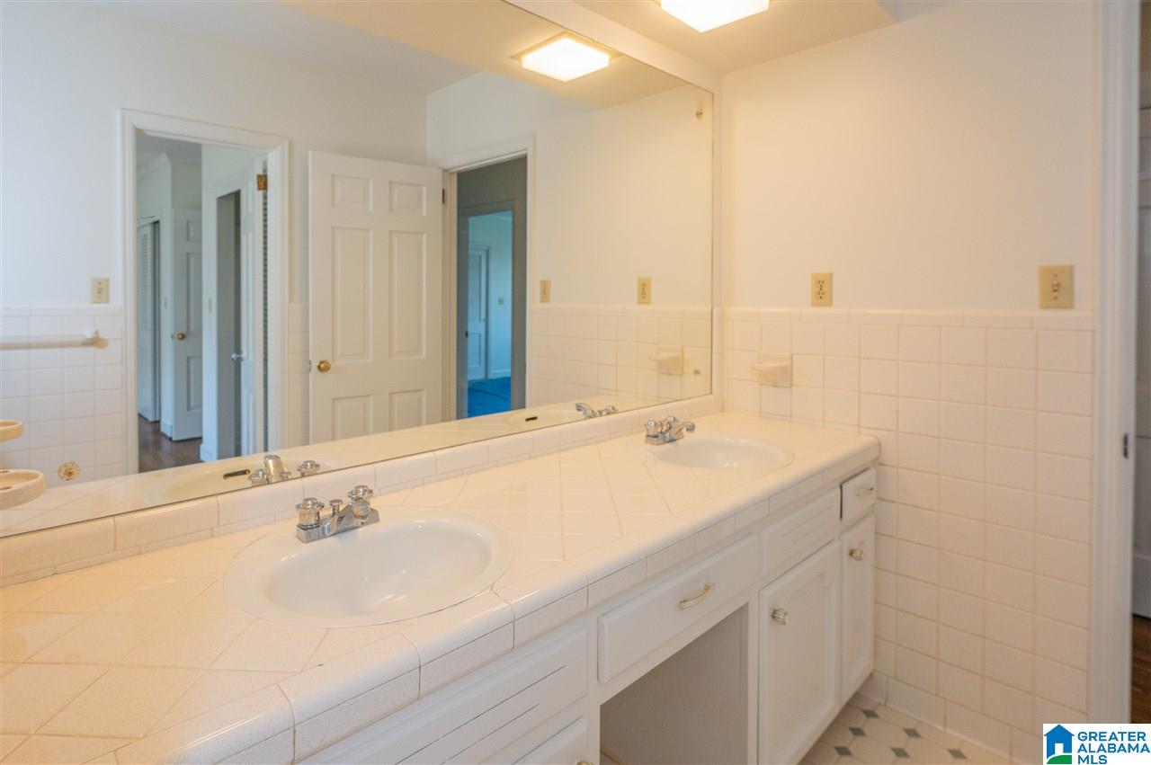 2937 Ryecroft Road Birmingham, AL 35223 - Photo 31 of 50