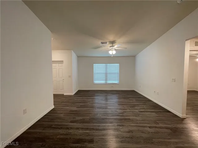 $269,900 | 131 Carousel Avenue, LaBelle, FL 33935