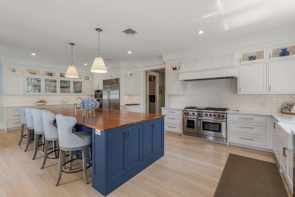 15 Proctor Street Manchester, MA 01944 - Photo 13 of 42