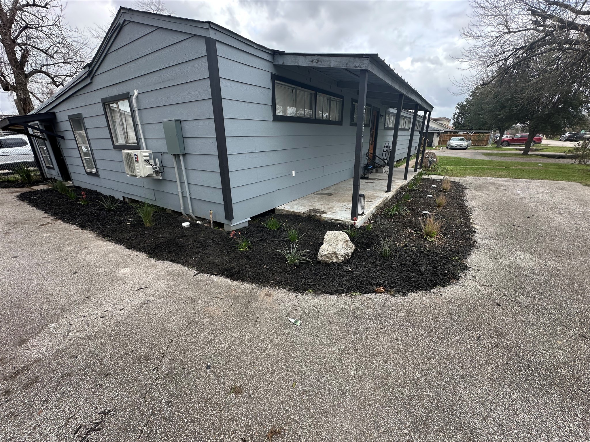 2131 Cromwell Street, Unit D Houston, TX 77093 - Photo 3 of 26 a view of a house with a yard