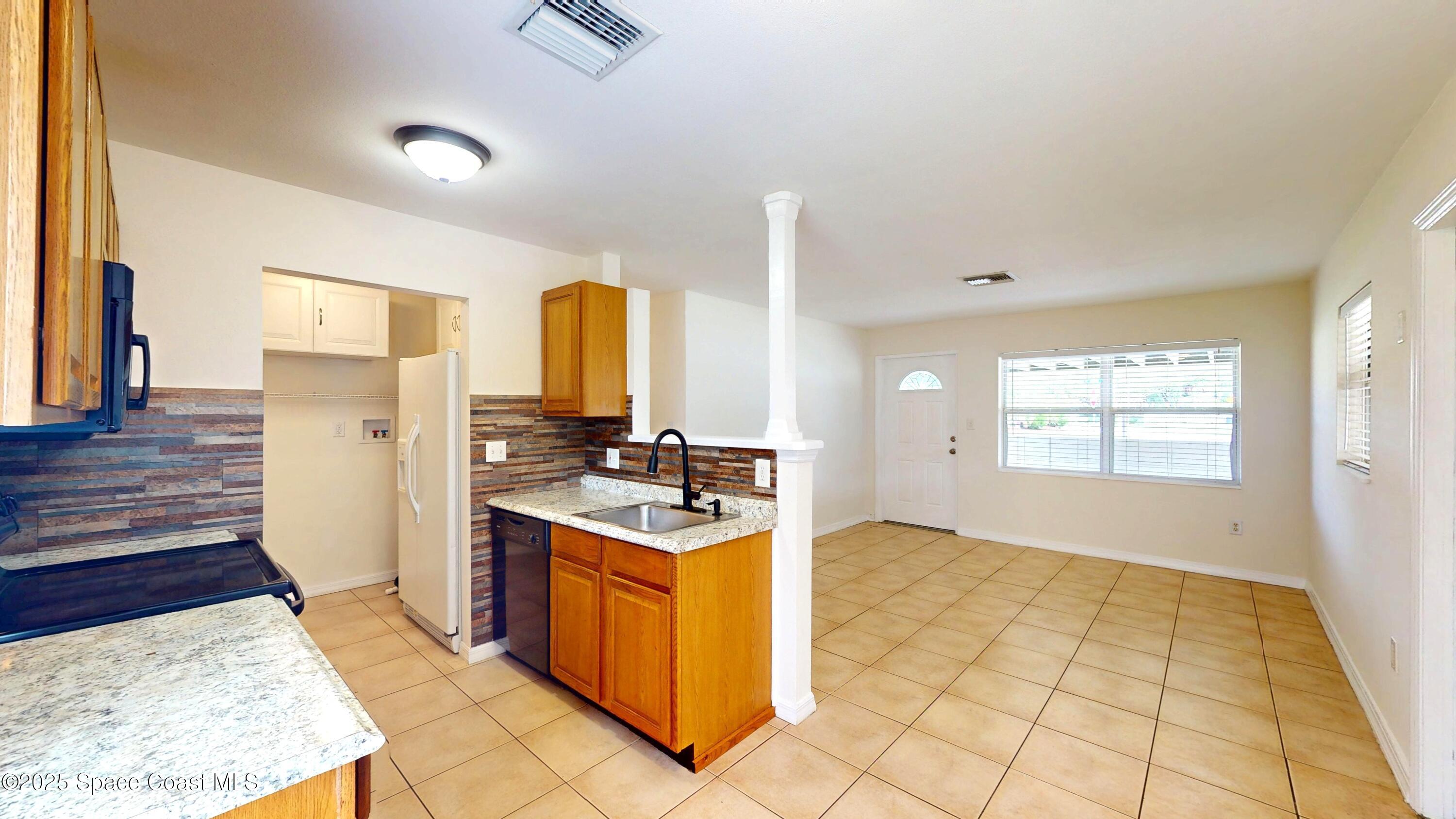 4128 Duke Street Melbourne, FL 32901 - Photo 19 of 35 4428-Duke-Street-10022025_172024