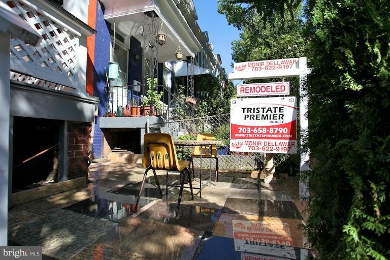 771 Harvard Street Northwest Washington, DC 20001 - Photo 11 of 24 Exterior (Front)