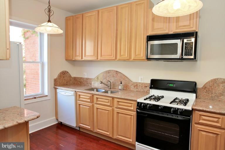 771 Harvard Street Northwest Washington, DC 20001 - Photo 12 of 24 Kitchen