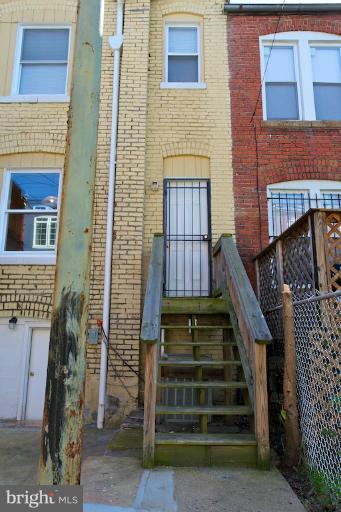 771 Harvard Street Northwest Washington, DC 20001 - Photo 17 of 24 Exterior (Rear)