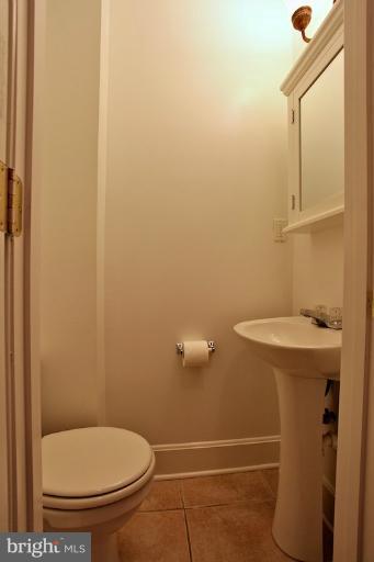 771 Harvard Street Northwest Washington, DC 20001 - Photo 8 of 24 Bath